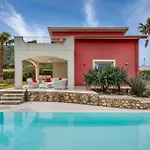 Jacqueline Con Piscina Privata 8 Posti Letto 别墅