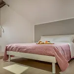 Jacqueline Con Piscina Privata 8 Posti Letto * 斯科佩洛